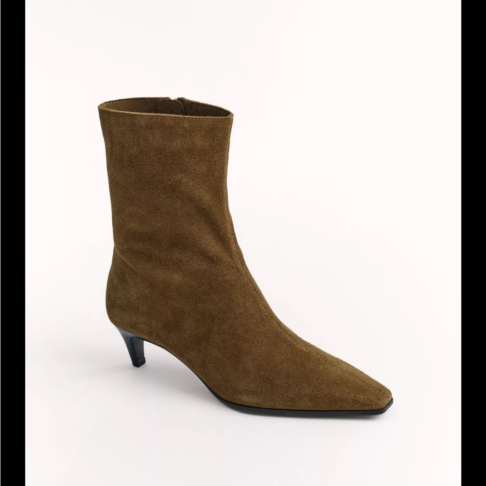 Zara kitten heel suede bootie - size 10, nwt